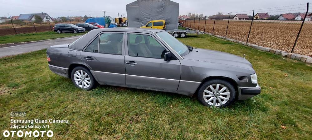 Mercedes-Benz W124 (1984-1993) - 7