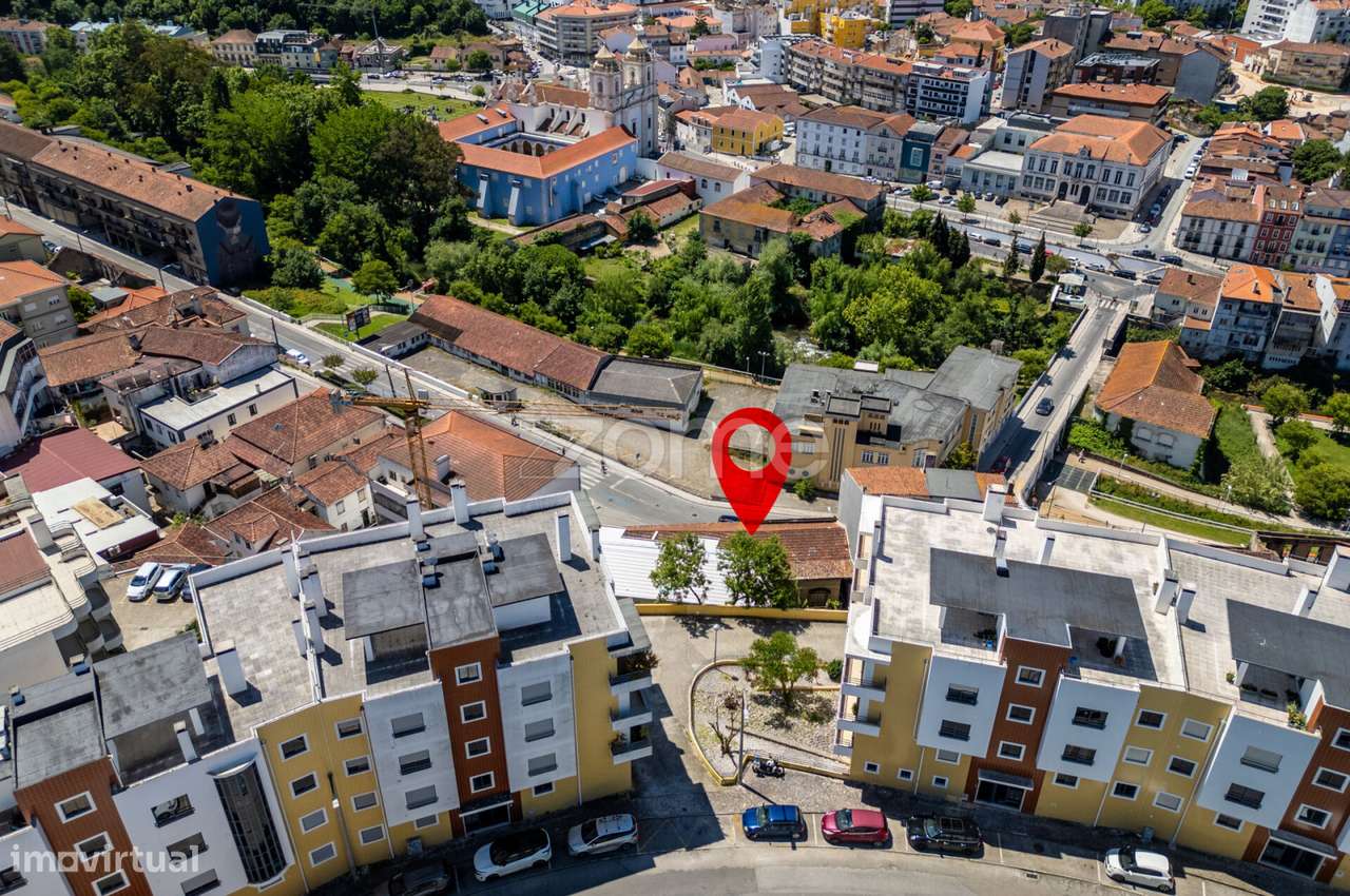 Prédio com Vista Rio no Coração de Leiria-16
