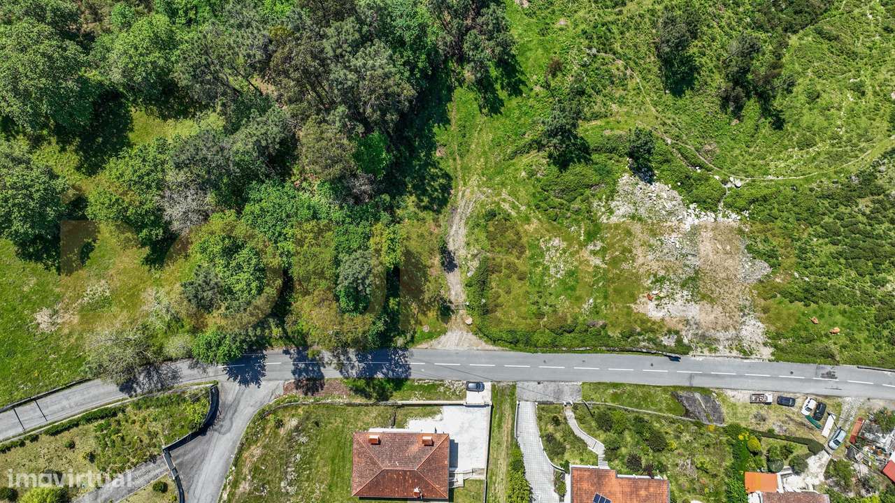 Moradia T3 Luxo em Fonte Arcada-5