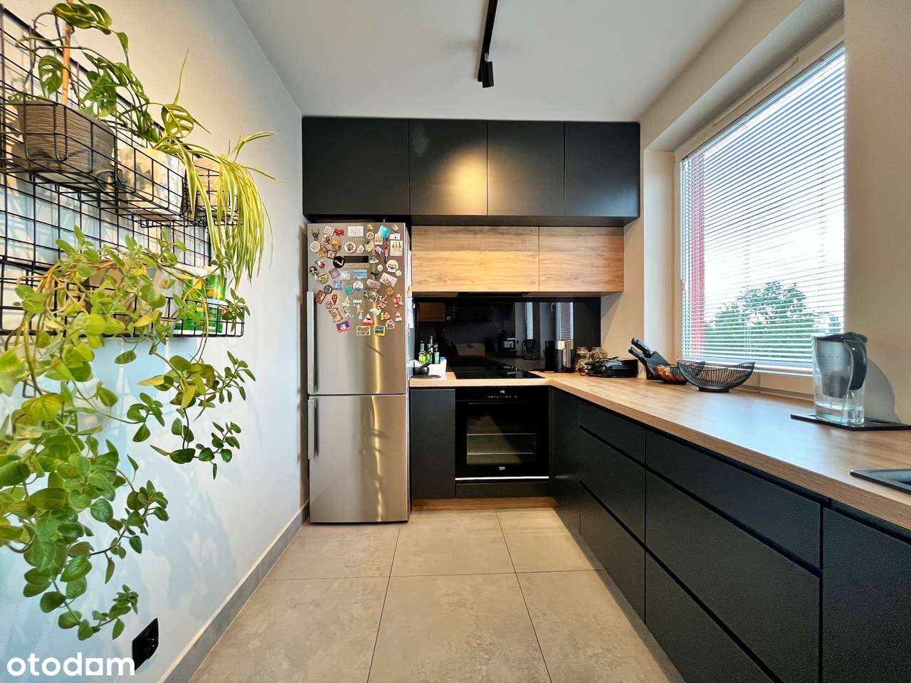 Garaż, klima, taras, piwnica-7