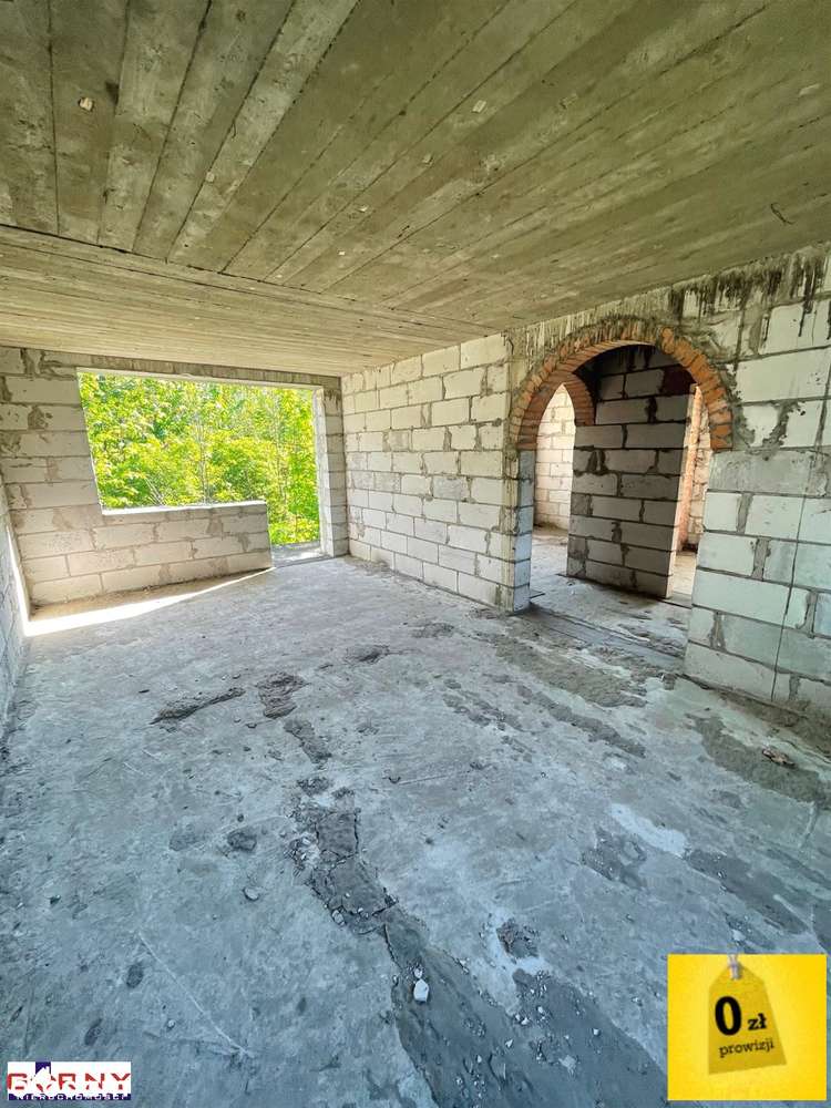 Dwa domy, duża działka, możliwa zamiana !!!-17