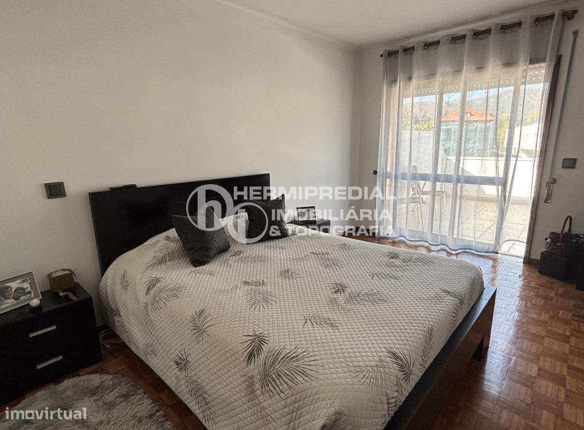 Apartamento T3 Duplex - Arouca - Grande imagem: 4/14