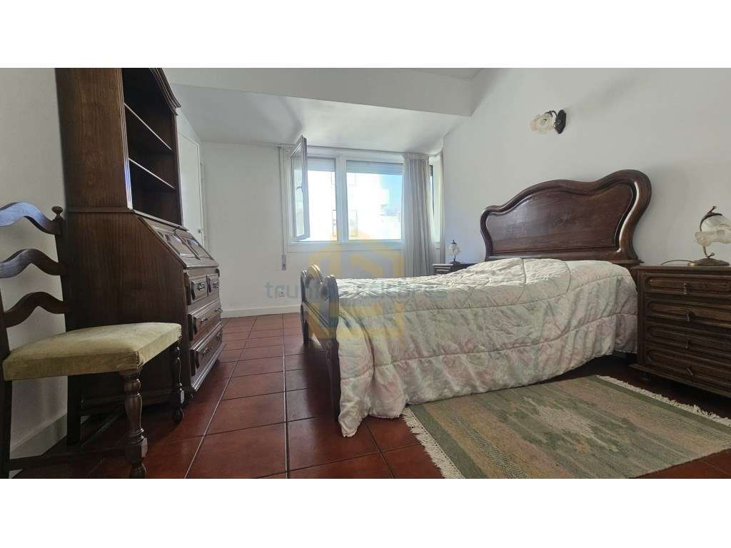 Apartamento T2 com vista mar frente á praia - 1.ª Linha de Mar -Póv...-35