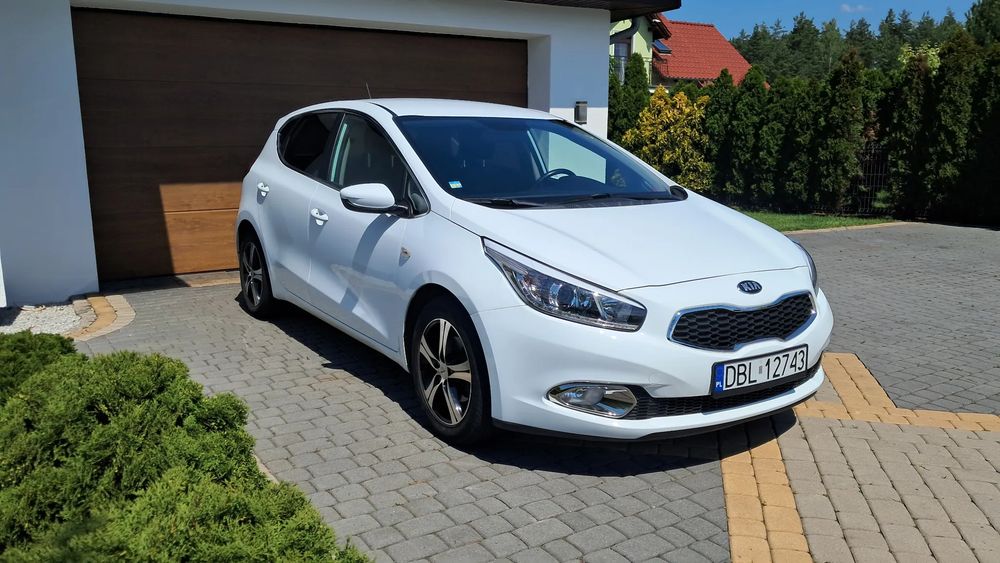 Kia Ceed II 2013