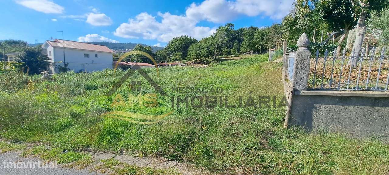 TERRENO PARA CONSTRUÇÃO COM 3067m² - Grande imagem: 2/40