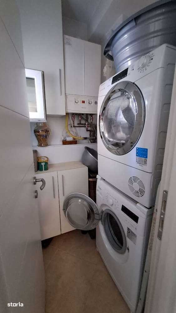 Unirii - Petrom, 4 camere, etaj 3 - Imagine principală: 4/15