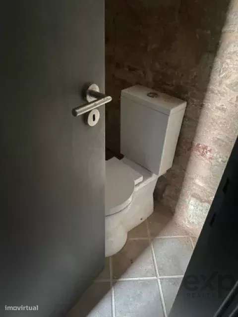 moradia unifamiliar habitacional ou serviços de 249 m2- 1ª linha mar--22