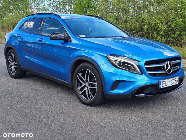 Mercedes-Benz GLA - 3