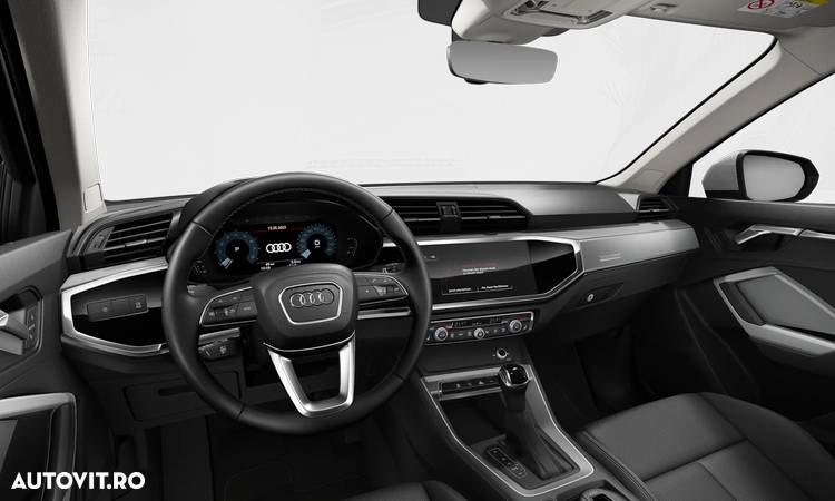 Audi Q3 1.5 35 TFSI S tronic Basic - 2