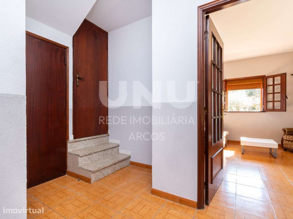 Moradia Bi-Familiar-17