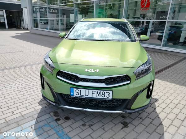 Kia XCeed 1.5 T-GDI M - 2