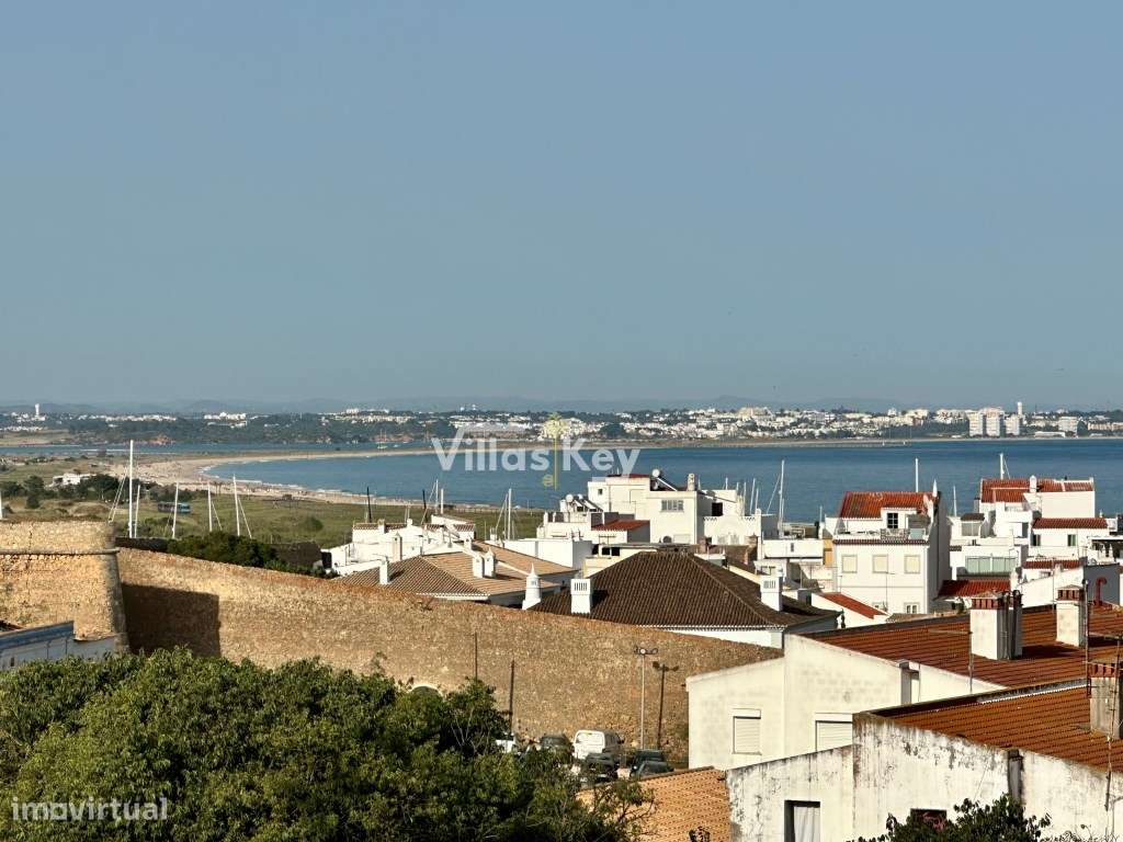 Moradia 6 quartos, no centro de Lagos com excelente vista mar, Lago...-14