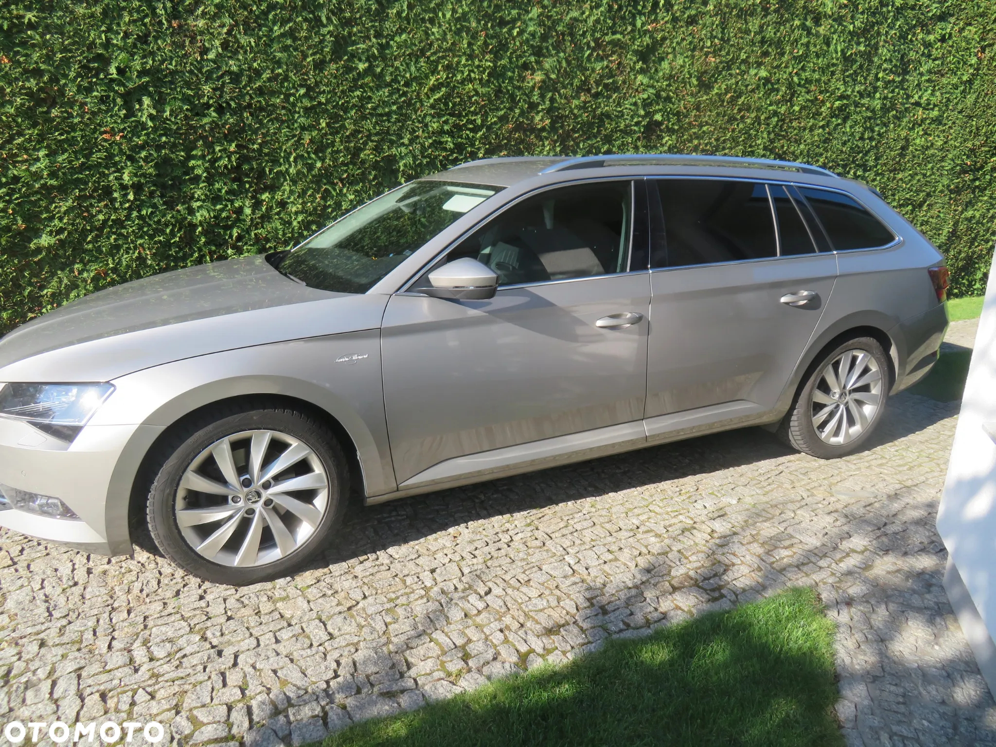 Skoda Superb 2.0 TDI 4x4 L&K DSG - 6