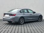 BMW Seria 3 318i - 4