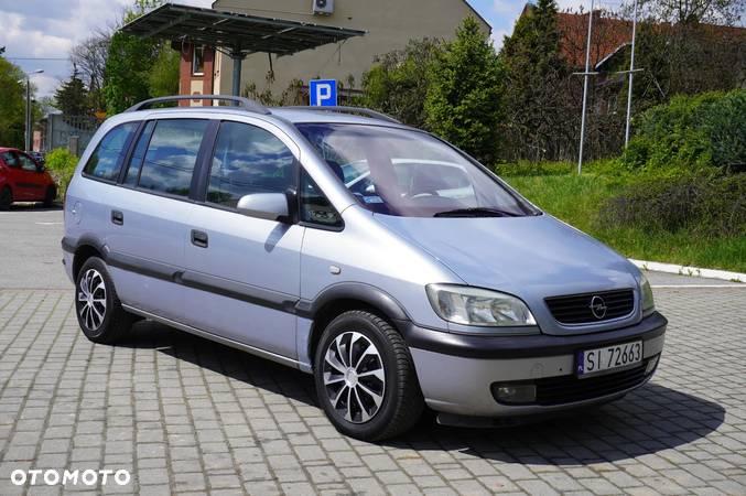 Opel Zafira 2.2 DTI Comfort - 27