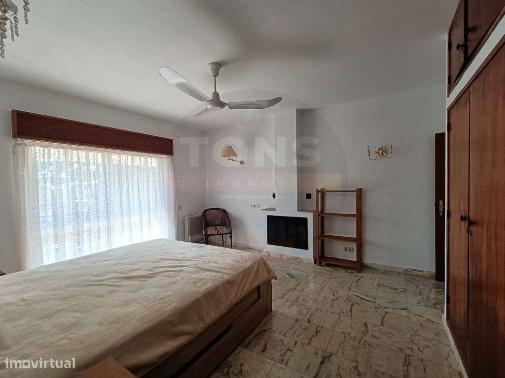 Moradia Isolada com AL-21