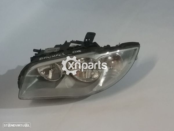 Farol normal Frente Esq BMW 1 (E87) 120 d | 03.03 - 06.11 Usado - 1