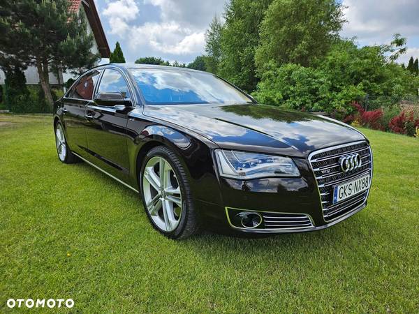 Audi A8 6.3 W12 FSI L Quattro - 3