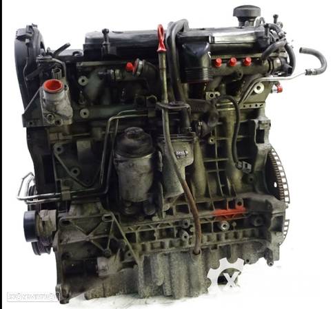 Motor VOLVO S60 2.4 D5 Ref. D5244T 01.01 - 04.10 Usado - 3