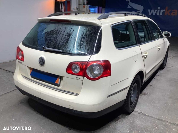 Passat B6 BLS-fata completa pe crem si alb, usi, punte, piese - 3