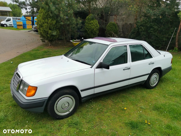 Mercedes-Benz W124 (1984-1993) - 7