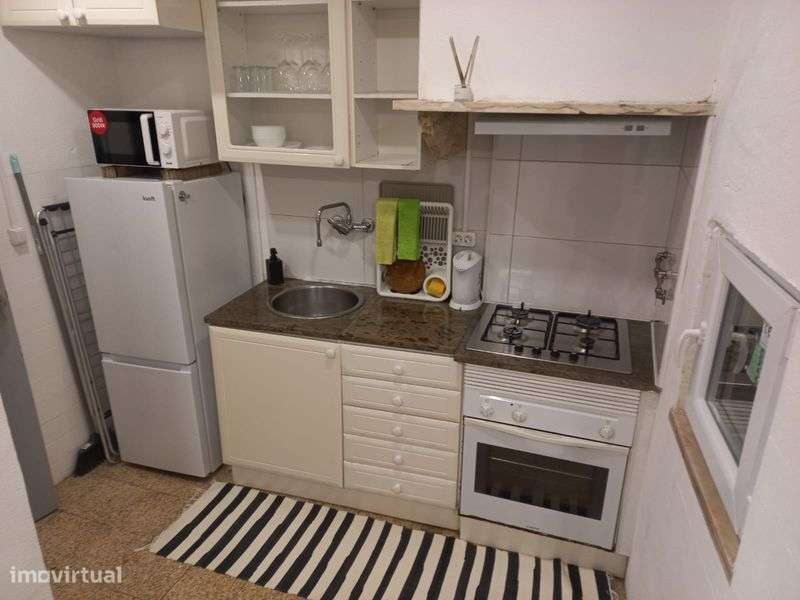 T0 Estudio para arrendar em Queluz - Grande imagem: 4/7