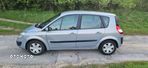 Renault Scenic 1.6 Confort Privilege - 2