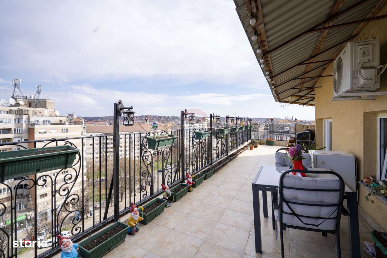 De vânzare apartament cu 3 camere și terasă, Bulevardul Dacia-17