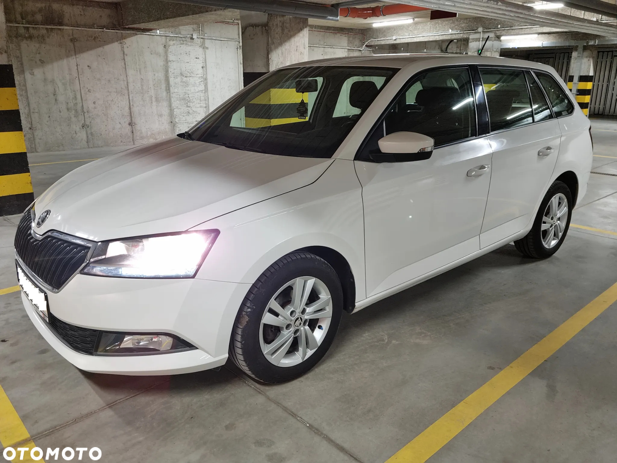 Skoda Fabia 1.0 Ambition Plus - 7