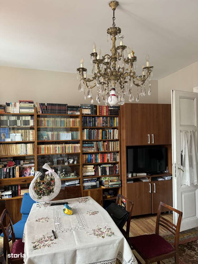 Casa centru Radauti - Imagine principală: 3/5