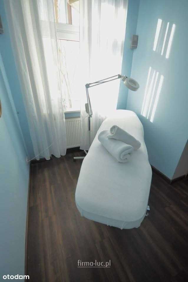 Lokal fryzjersko-kosmetyczny w centrum-8