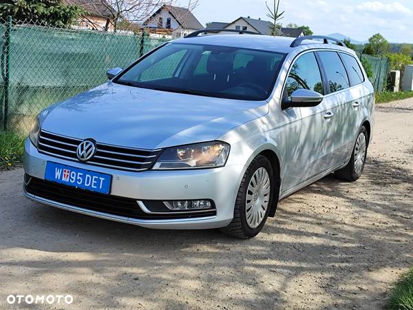 Volkswagen Passat Variant 2.0 TDI DPF DSG Individual - 2