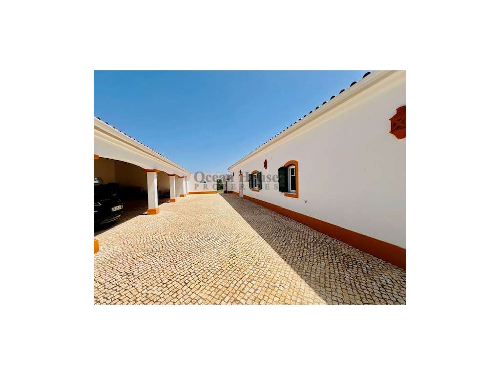 Herdade renovada com 4 quartos e piscina em Ourique.-27
