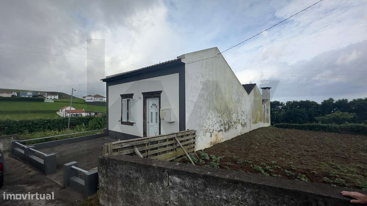 Moradia acolhedora em Algarvia – Nordeste - Grande imagem: 2/16