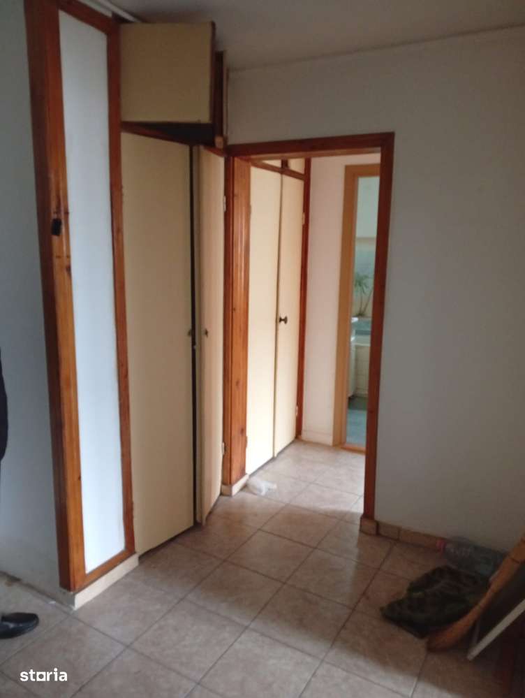 Vand apartament 2 camere zona Brosteni judetul Buzau - Imagine principală: 4/5