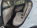 Mercedes-Benz GLA 200 7G-DCT - 34