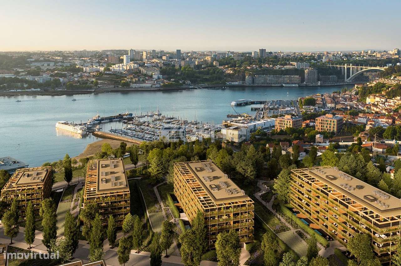 T3 na Afurada - Canidelo em V.N.Gaia no Marina Douro - Grande imagem: 2/45