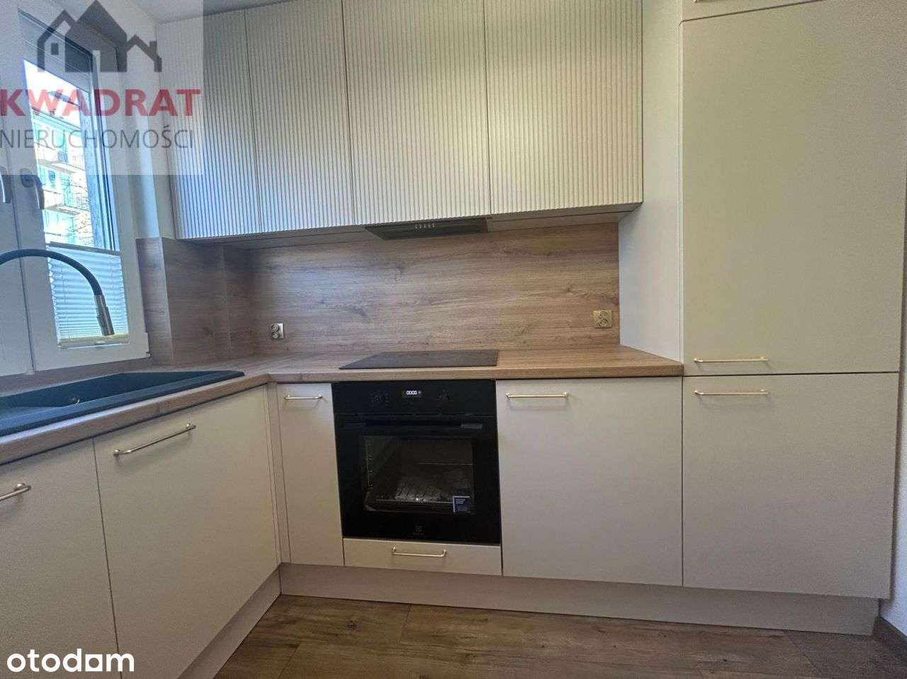 Nowoczesne mieszkanie po generalnym remoncie z wid-9