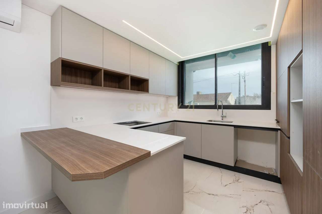 Moradia de Luxo || Buarcos || Figueira da Foz - Grande imagem: 4/60