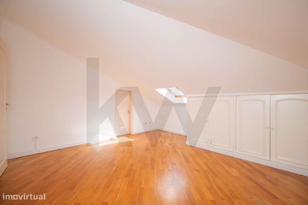 T1 pronto a habitar com estacionamento no centro de Campo de Ourique-9