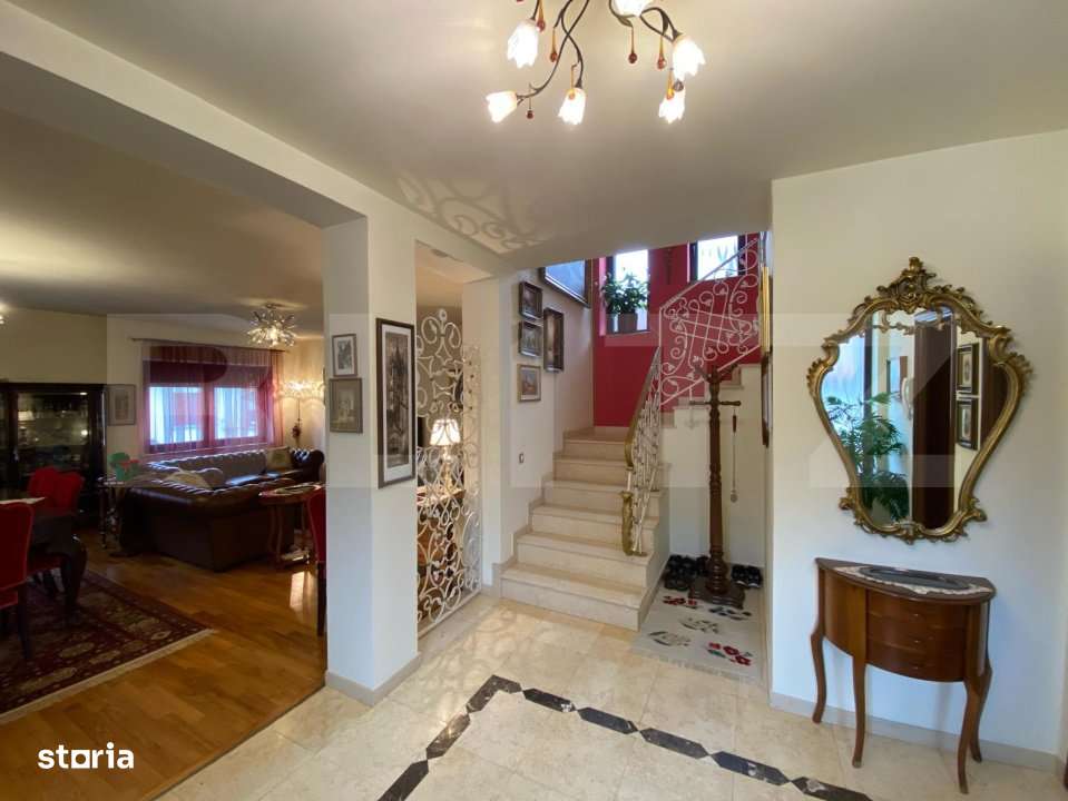 Casa de vanzare, 4 camere, 636 mp teren util ,zona centrala - Imagine principală: 4/12