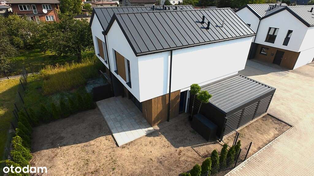 Energooszczędny dom z garażem. Okolice Portu Łódź.-11