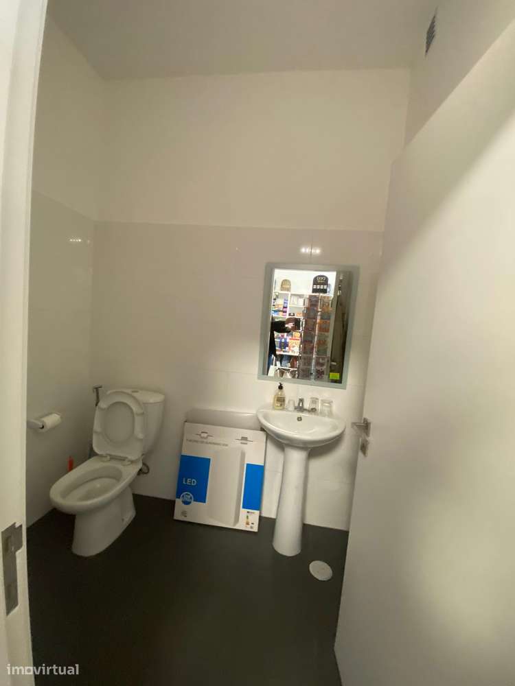 Oportunidade | Papelaria + DHL + PayShop | Negócio em Funcionamento-10