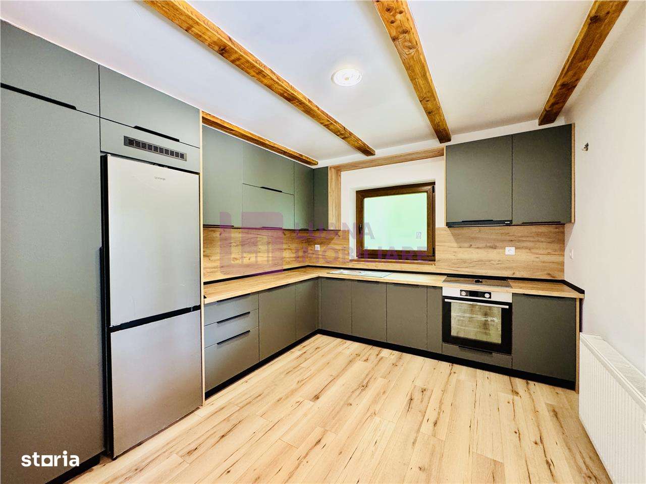 Casa de vacanta 7 camere | Valea Avrigului | teren 1000 mp | video - Imagine principală: 4/20