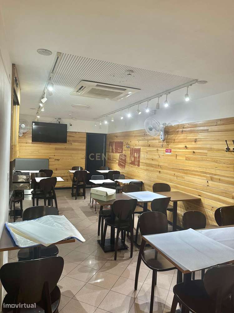 Espaço Comercial à Venda-7