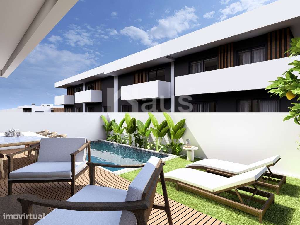 Moradia Geminada T3 com logradouro em fase de construção-9