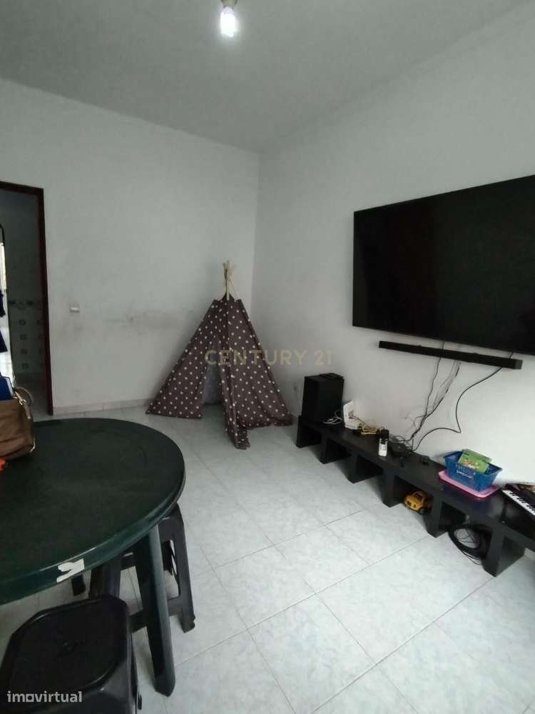 Oportunidade T1 no Alto do Seixalinho – Arrendado até Outubro de 2026-9