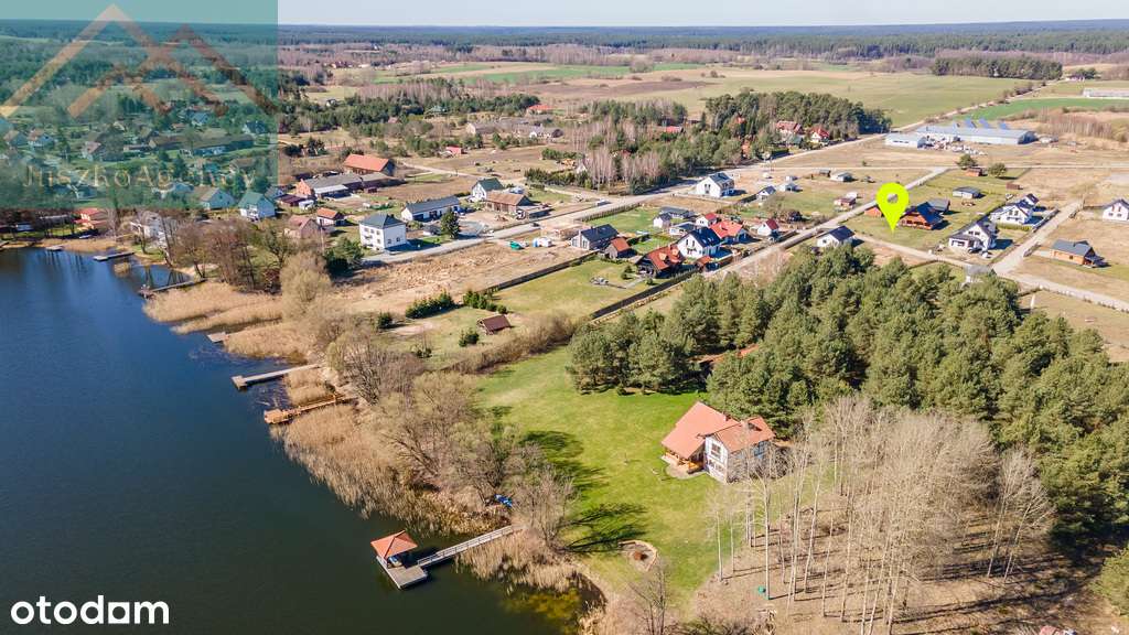 Urokliwa działka 200 metrów od jeziora. Ogrodzona-8
