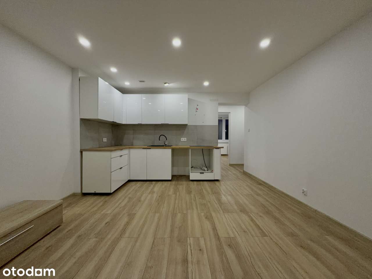 ul. Armii Krajowej 8a Mysłowice - 3 pokojowe po remoncie! - Pełny obrazek: 2/12