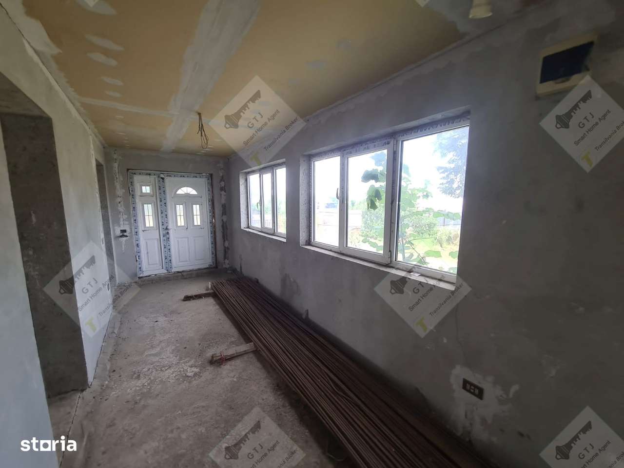 Casa Garoafa 120mp -Teren 2250mp Acces Rapid E85/Autostrada-9